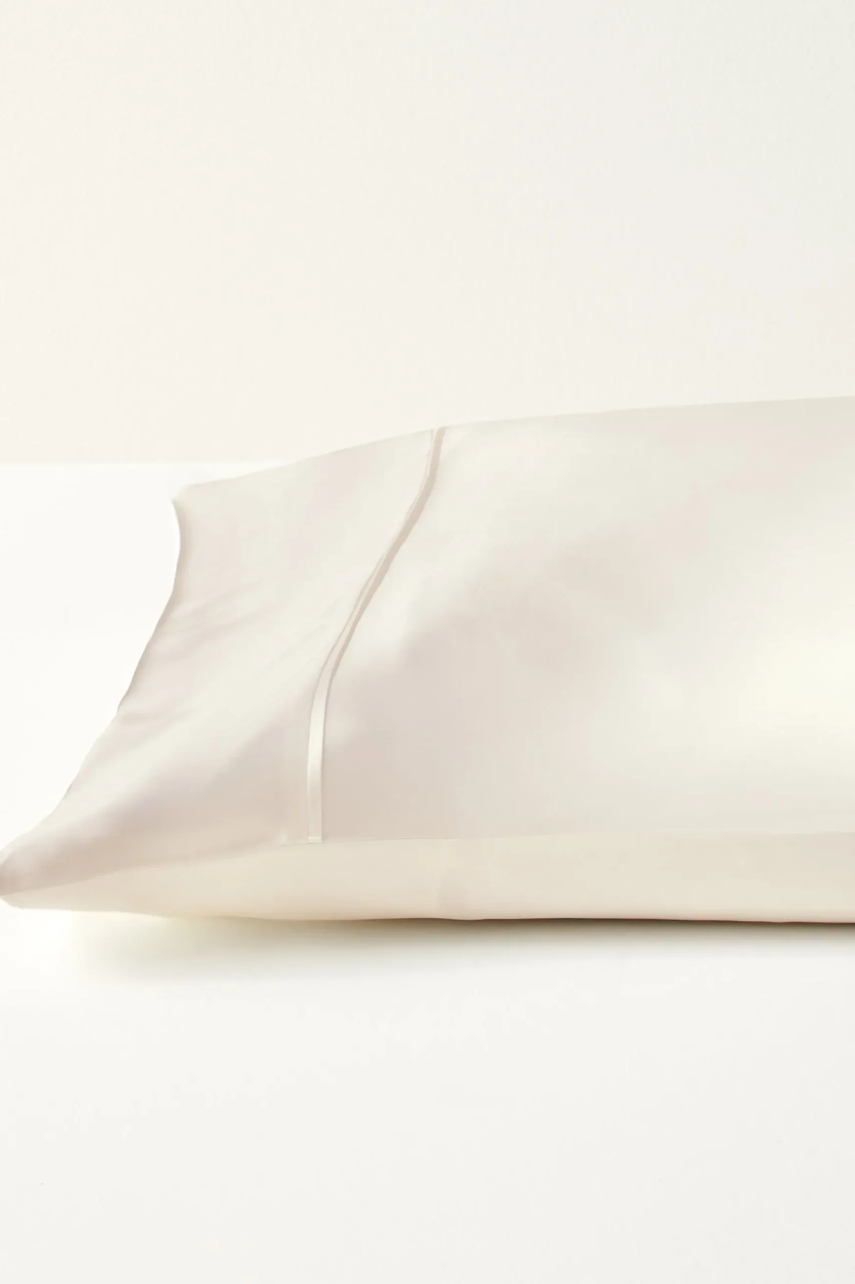 Dreamy Silk Pillowcase