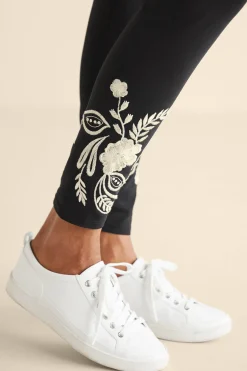 Miraflores Embroidered Legging