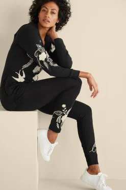 Miraflores Embroidered Legging